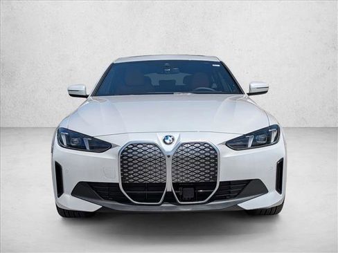 New 2026 BMW i4 xDrive40i w/ Premium Package AWD/4WD image 6