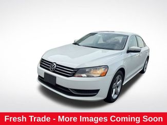 Used 2013 Volkswagen Passat 2.5 SE FWD video 1