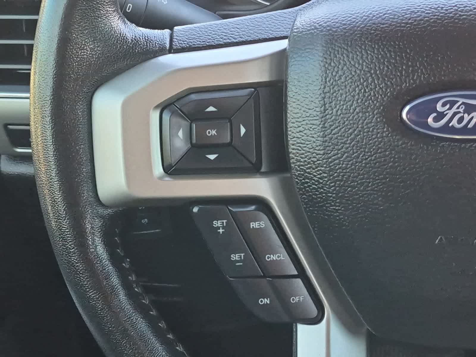 Used 2020 Ford F250 Lariat AWD/4WD image 23
