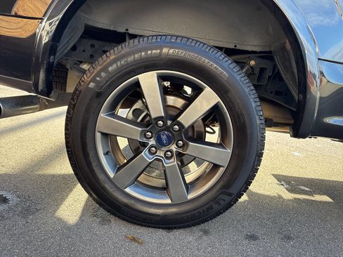 Used 2015 Ford F150 Lariat w/ Equipment Group 502A Luxury image 34