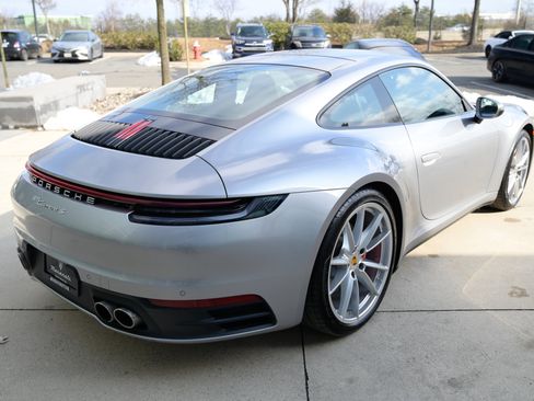 Used 2020 Porsche 911 Carrera S image 5
