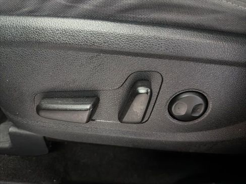 Used 2019 Hyundai Santa Fe SEL image 15