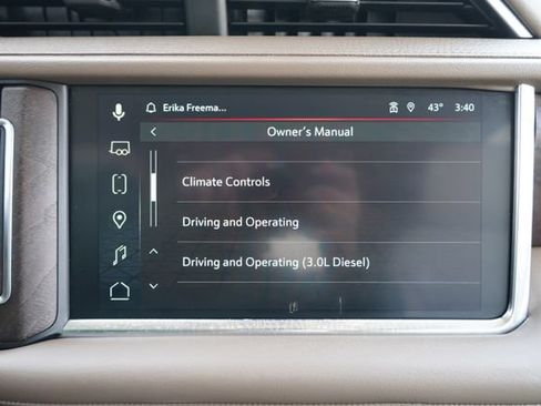 Used 2023 GMC Yukon Denali w/ Advanced Technology Package AWD/4WD image 46
