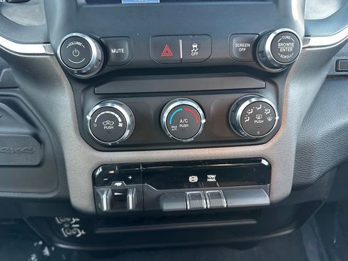 Used 2024 RAM 3500 Big Horn image 14