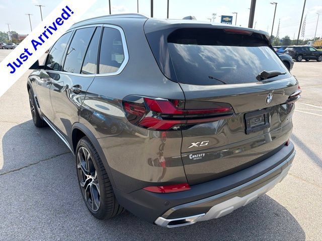 Used 2026 BMW X5 xDrive40i AWD/4WD image 5