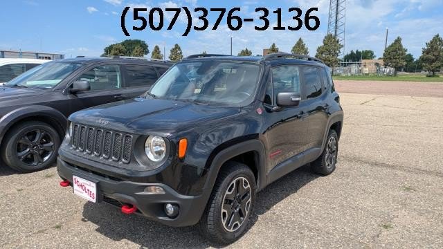 Used 2017 Jeep Renegade Trailhawk w/ Premium Trailhawk Package AWD/4WD image 1