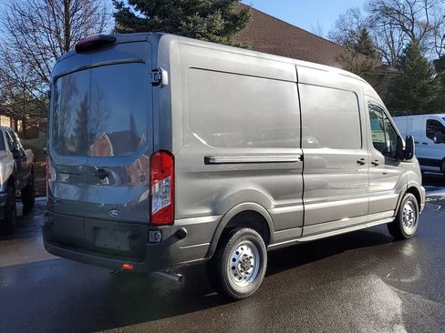 New 2026 Ford Transit 250 148 Medium Roof Extended AWD w/ Exterior Upgrade Package image 4