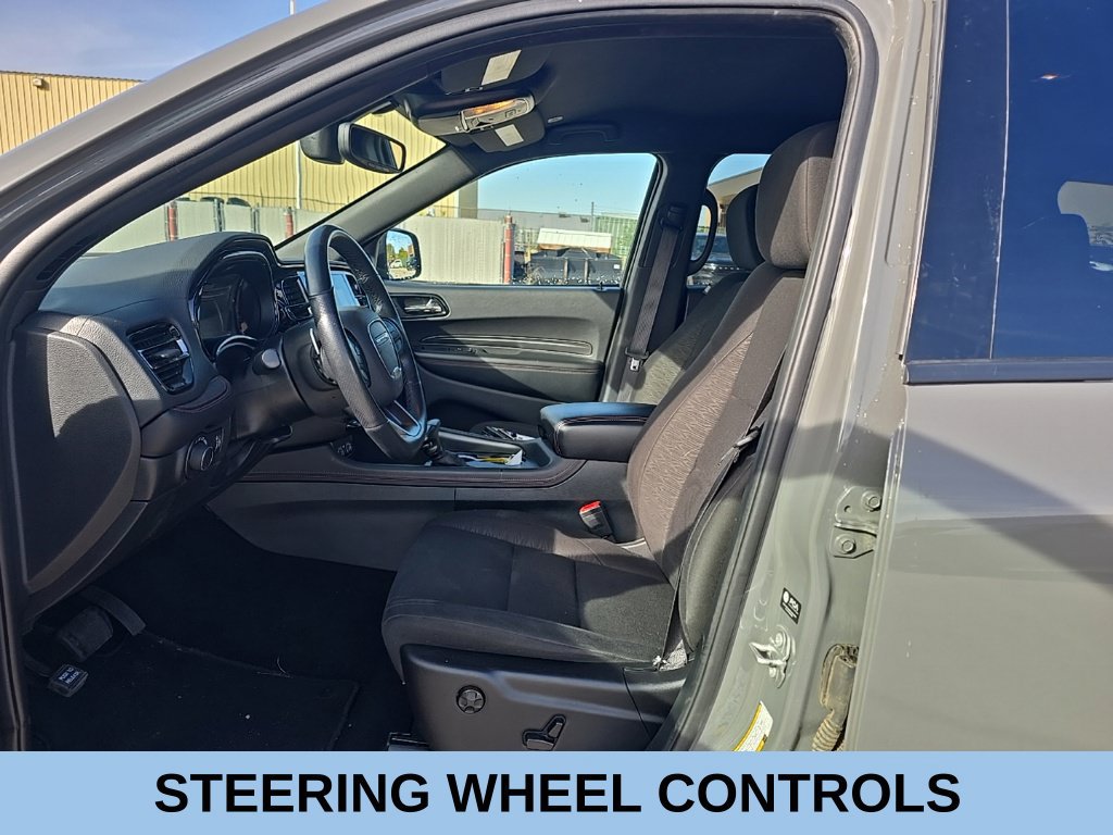Used 2025 Dodge Durango GT AWD/4WD image 13