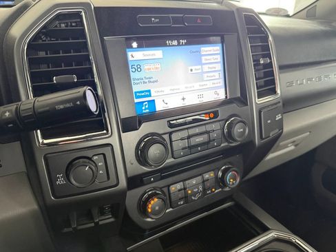 Used 2017 Ford F350 XLT AWD/4WD image 10
