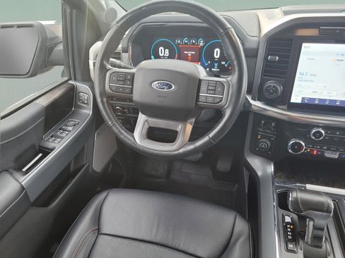 Used 2022 Ford F150 Lariat w/ Equipment Group 502A High image 13