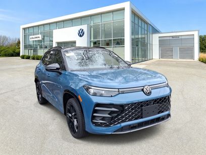 New 2026 Volkswagen Tiguan SE R-Line