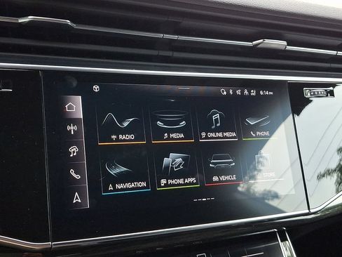 Certified 2025 Audi Q8 Premium Plus w/ Premium Plus Package AWD/4WD image 7