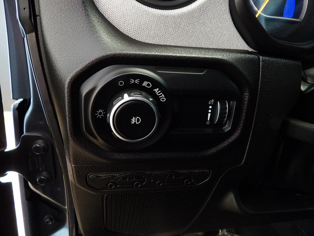 Used 2024 Jeep Wrangler Unlimited Sport AWD/4WD image 28