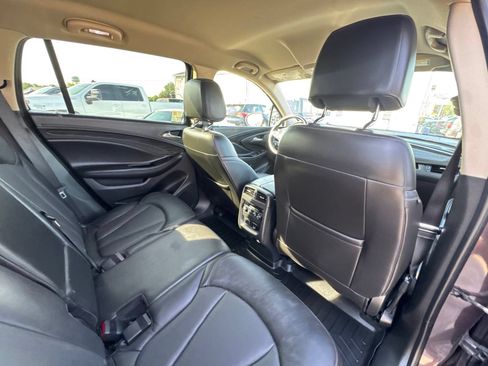 Used 2017 Buick Envision Premium w/ LPO, Hit The Road Package AWD/4WD image 33