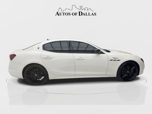 Used 2023 Maserati Ghibli Modena RWD image 8