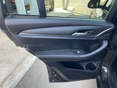 Used 2023 BMW X4 xDrive30i w/ M Sport Package image 16