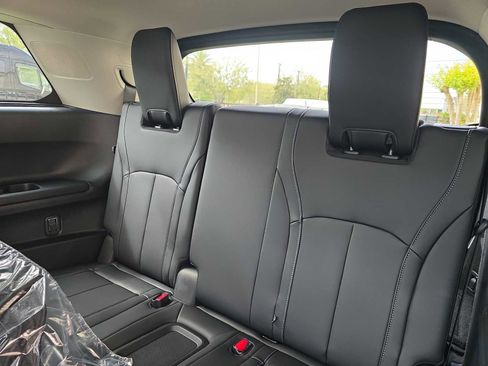 New 2026 INFINITI QX60 Luxe w/ Cargo Package image 11