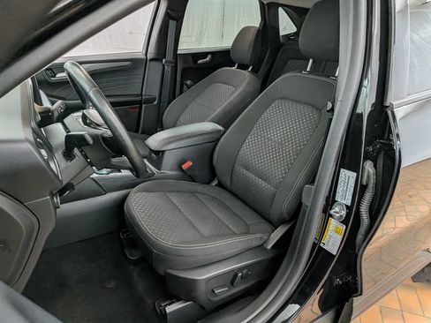 Used 2023 Ford Escape Active w/ Tech Pack #2 FWD image 12
