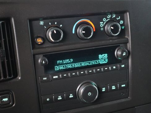 Used 2021 Chevrolet Express 2500 Extended w/ Driver Convenience Package image 27