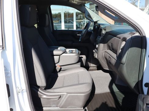 Used 2025 Chevrolet Silverado 1500 Custom Trail Boss image 45