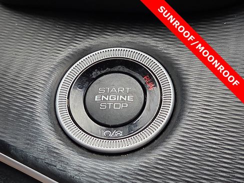 Used 2023 Jeep Grand Cherokee Altitude image 19