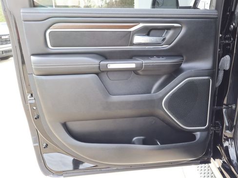 Used 2021 RAM 1500 Laramie image 26