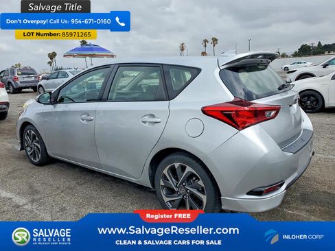 Used 2018 Toyota Corolla iM w/ Protection Package FWD image 3