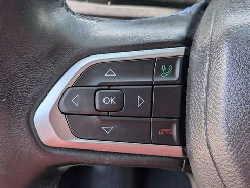 Used 2022 Jeep Compass Latitude w/ Convenience Group AWD/4WD image 18