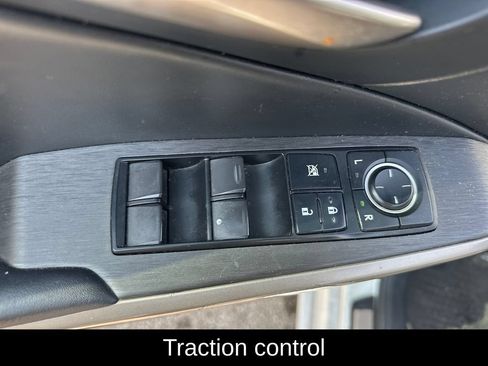 Used 2019 Lexus IS 300 F Sport AWD/4WD image 12