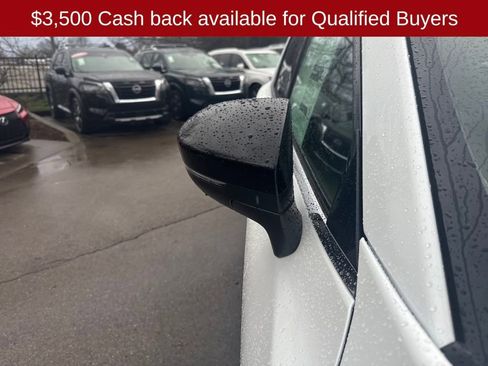 New 2026 Nissan Pathfinder Platinum image 38