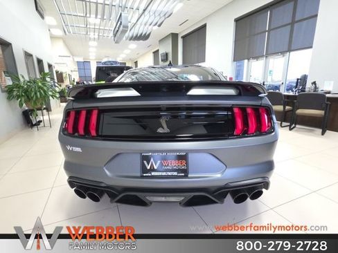 Used 2021 Ford Mustang Shelby GT500 w/ Technology Package image 9