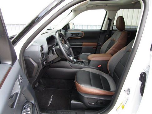 Used 2024 Ford Bronco Sport Outer Banks w/ Tech Package AWD/4WD image 13