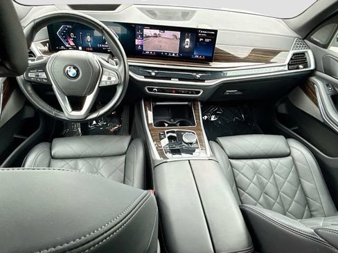 Used 2025 BMW X5 xDrive40i AWD/4WD image 17