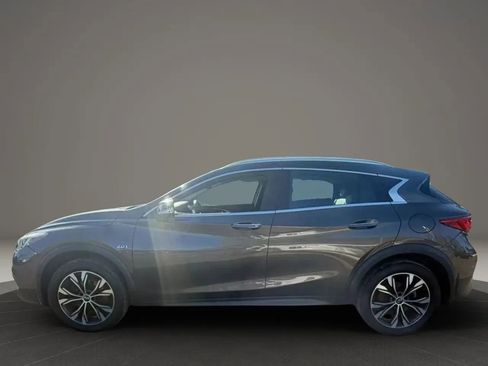 Used 2019 INFINITI QX30 AWD w/ Cargo Package image 8