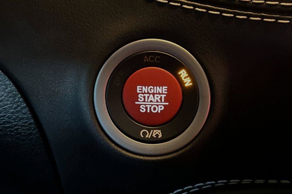New 2023 Dodge Challenger SRT Hellcat Redeye RWD image 17
