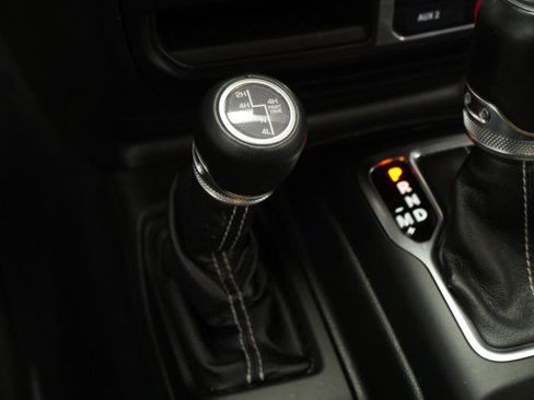 Used 2022 Jeep Wrangler Unlimited Sahara w/ Cold Weather Group AWD/4WD image 44