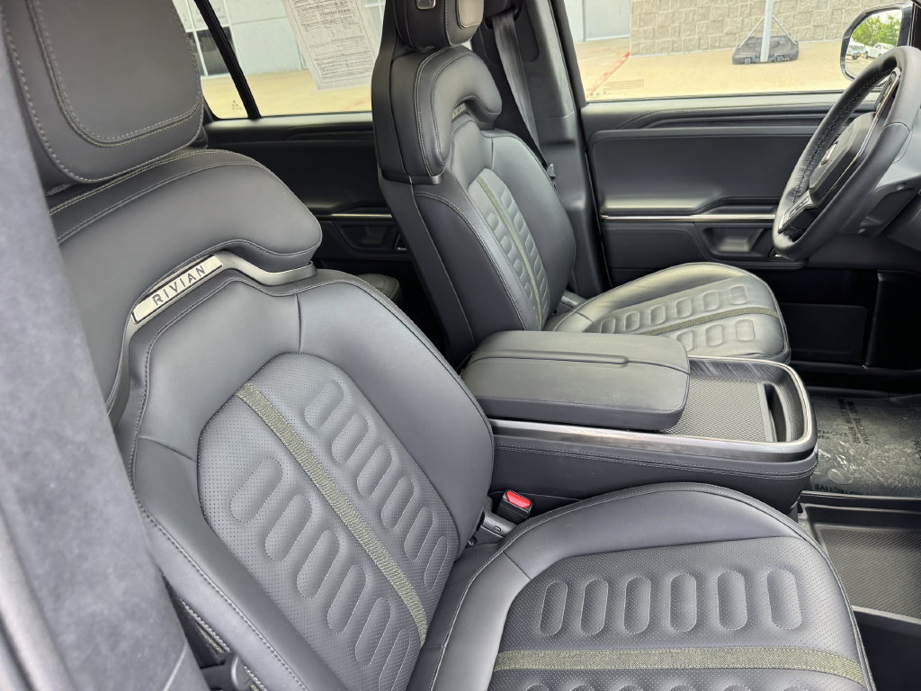 Used 2024 Rivian R1S Adventure Quad AWD/4WD image 31