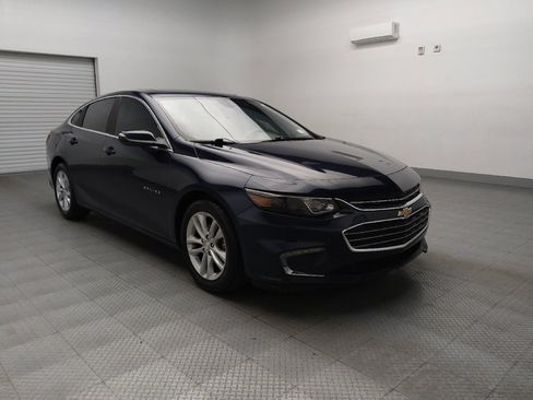 Used 2017 Chevrolet Malibu LT image 13