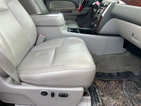 Used 2011 Chevrolet Silverado 1500 LTZ w/ Max Trailering Pack image 31