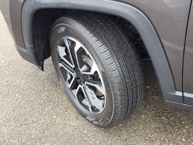 Certified 2024 Jeep Compass Limited AWD/4WD image 28