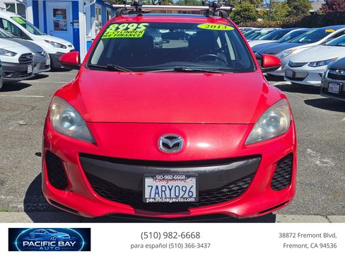 Used 2013 MAZDA MAZDA3 i Touring FWD image 2