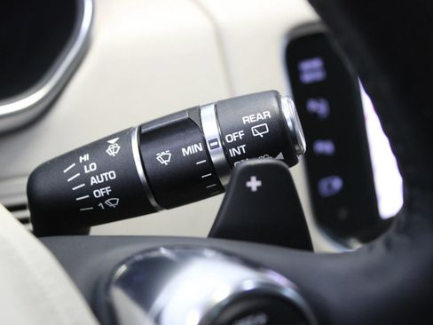 Used 2013 Land Rover Range Rover Supercharged image 27