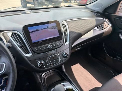 Used 2024 Chevrolet Malibu LT FWD image 36