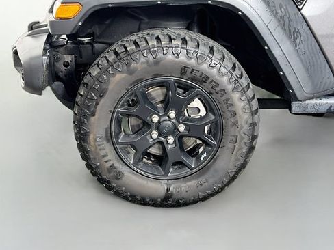 Used 2022 Jeep Wrangler Unlimited Sport AWD/4WD image 11