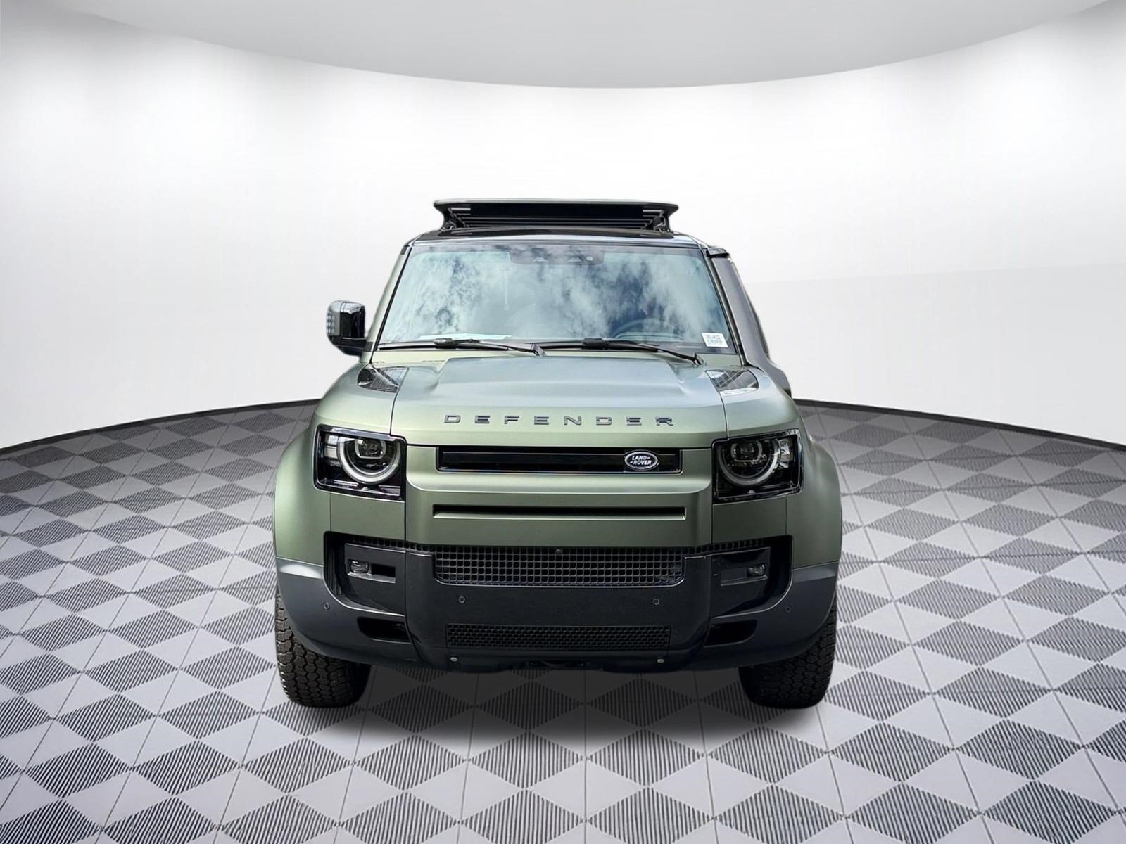 New 2026 Land Rover Defender 110 S AWD/4WD image 6