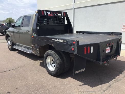 Used 2015 RAM 3500 Laramie w/ Cold Weather Group AWD/4WD image 7