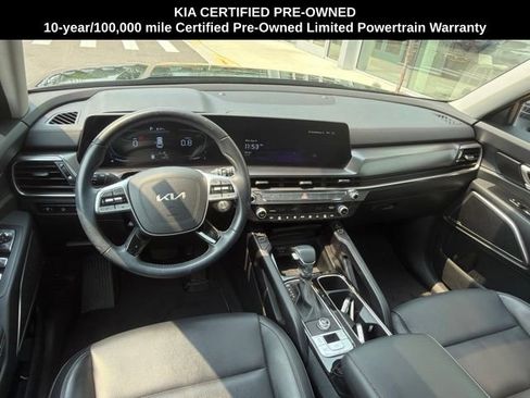 Certified 2025 Kia Telluride S FWD image 7