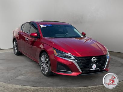 Used 2023 Nissan Altima 2.5 SL