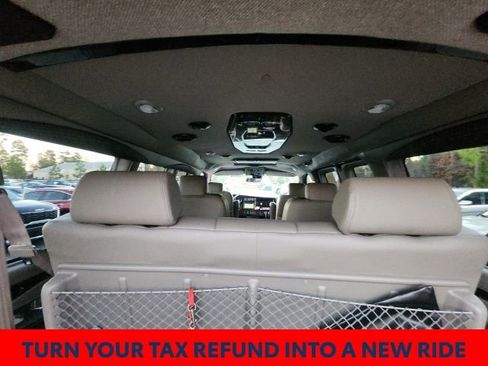 Used 2020 Chevrolet Express 2500 w/ Enhanced Convenience Package image 21