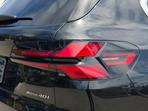 New 2026 BMW X5 xDrive40i w/ Parking Assistance Package AWD/4WD image 4
